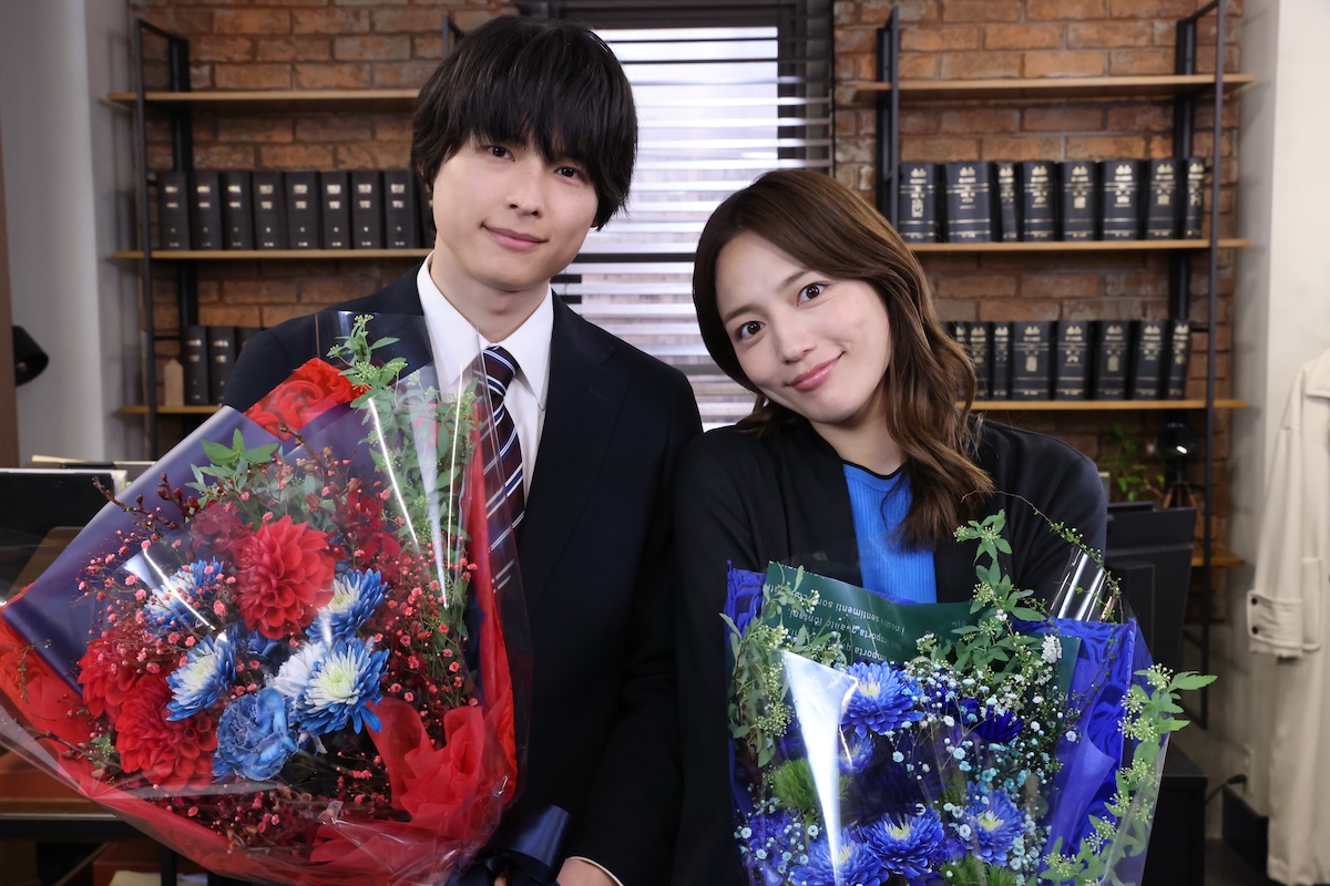 川口春奈ら『アンサンブル』オールアップ