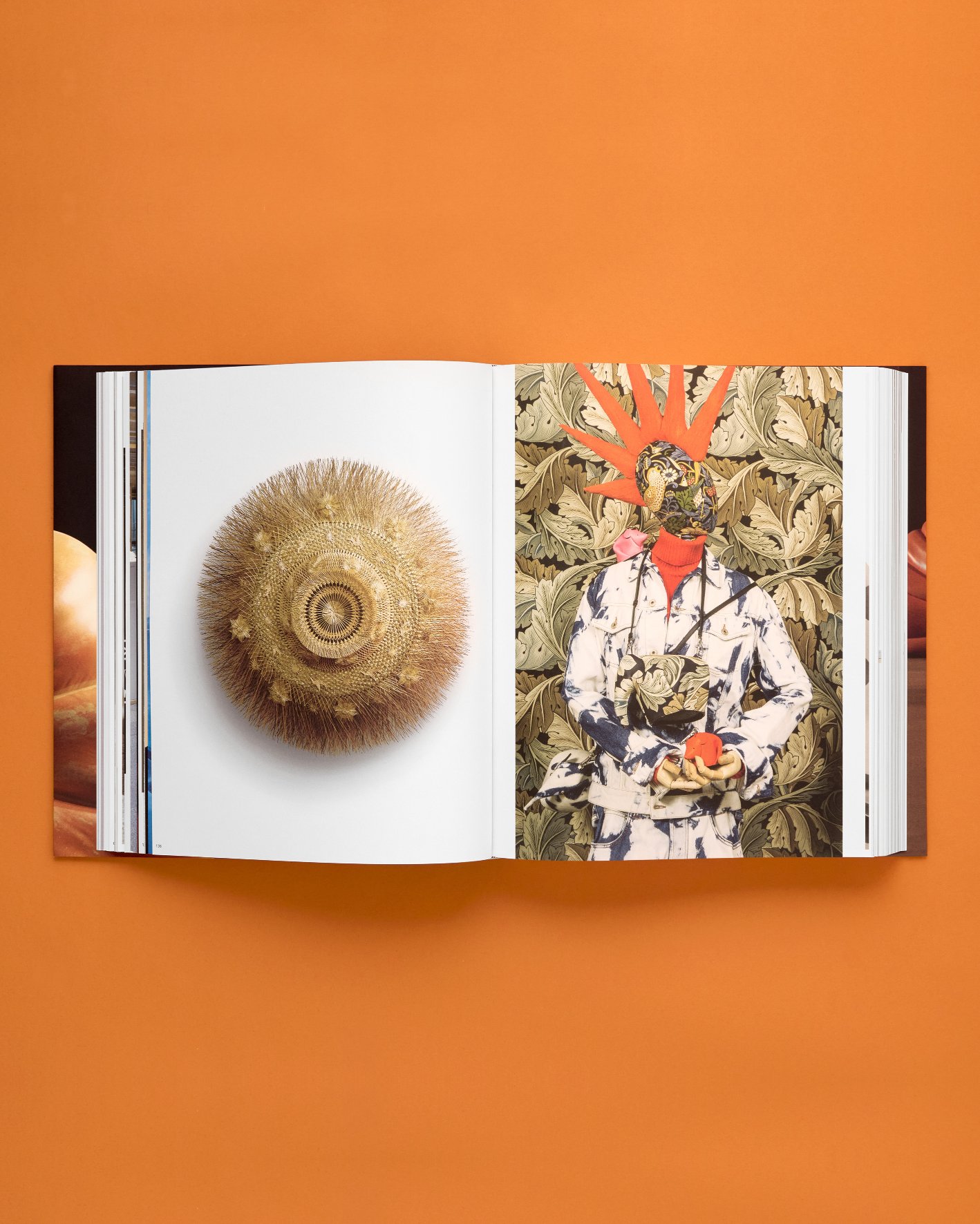 JW・アンダーソンの10年間を収めた大判モノグラフが発売の画像