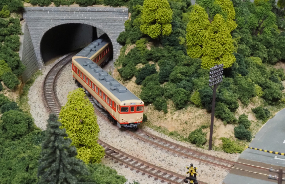 『はじめてつくる本格鉄道ジオラマ』の画像