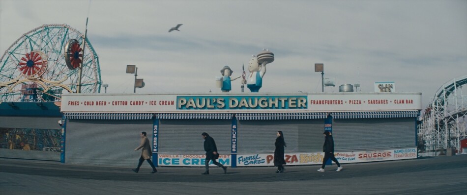 『ANORA アノーラ』は“ハッピーエンド”？