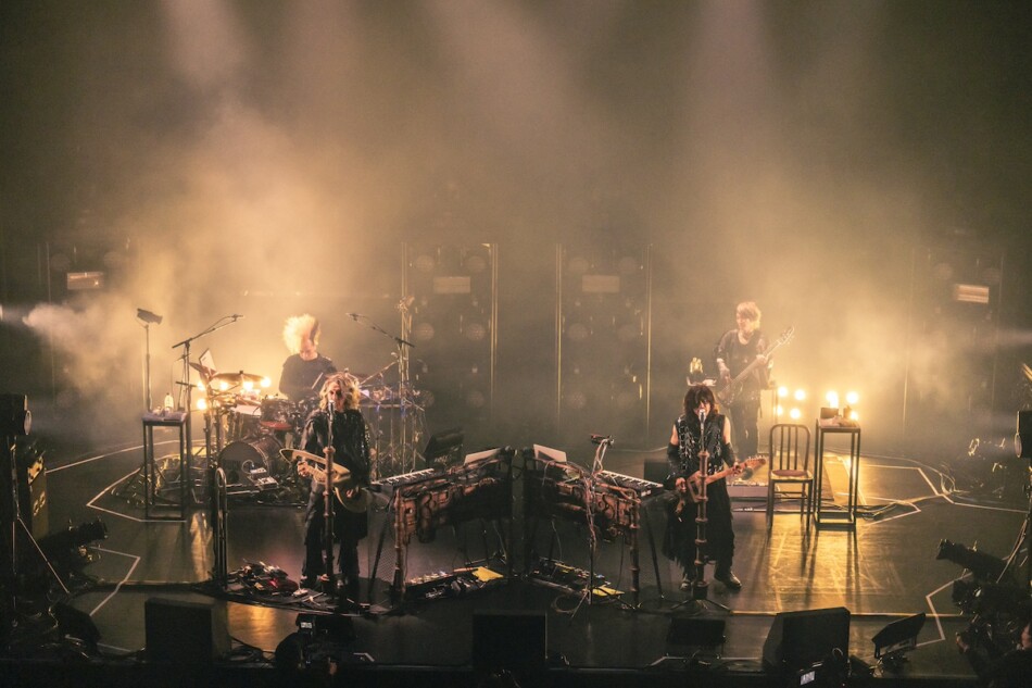 BUCK-TICK 完全招待制ライブレポ