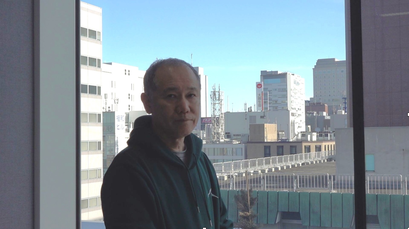 河野啓インタビューの画像