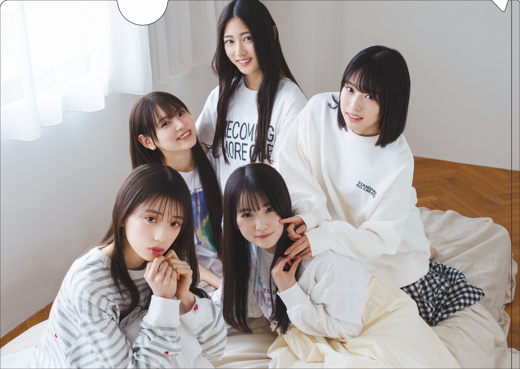 乃木坂6期生、11人全員が表紙「B.L.T.」　の画像