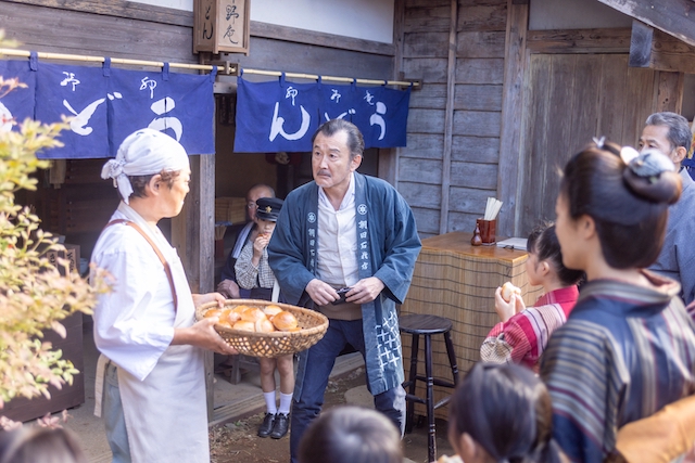 『あんぱん』第2話、のぶが嵩に謝罪の画像