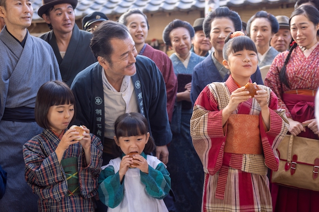 『あんぱん』第2話、のぶが嵩に謝罪の画像