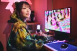 荒木美鈴が“ゲーミング壁紙”を試してみたの画像