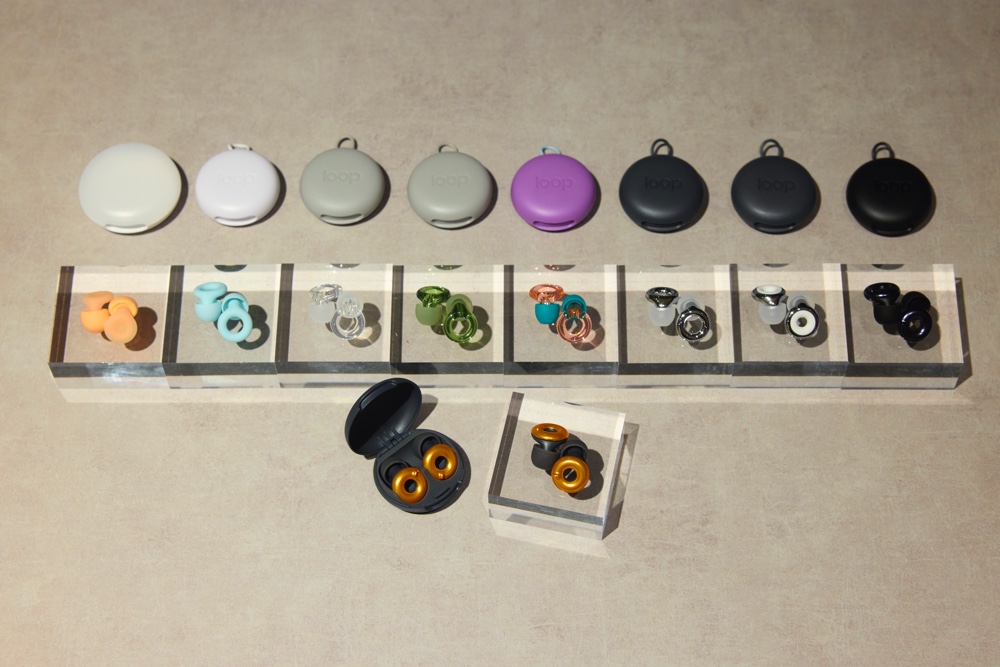 マクラーレンキャップ・サングラス・耳栓グッズセット マクラーレンキャップ・サングラス・耳栓グッズセット - メルカリ