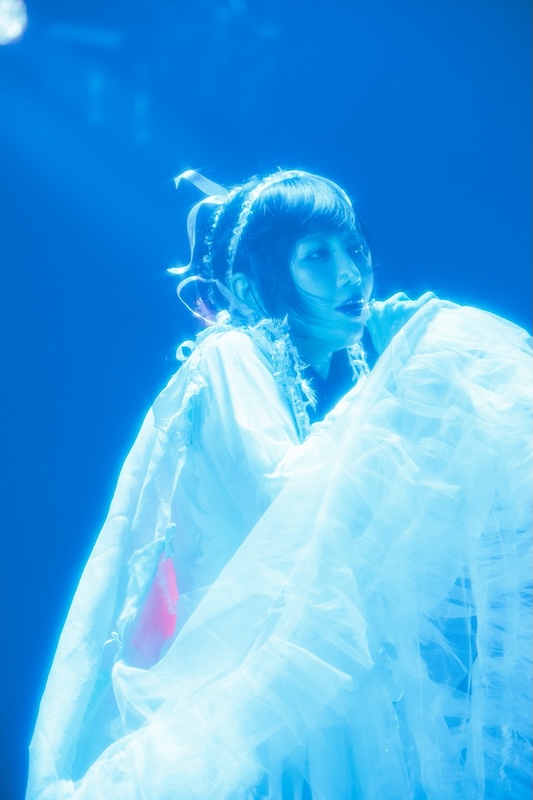 春の大森靖子祭三大ワンマンライブ『少女貫徹 四天王LIVE LAST AVEX ワンマン』（撮影＝汐留シユ）