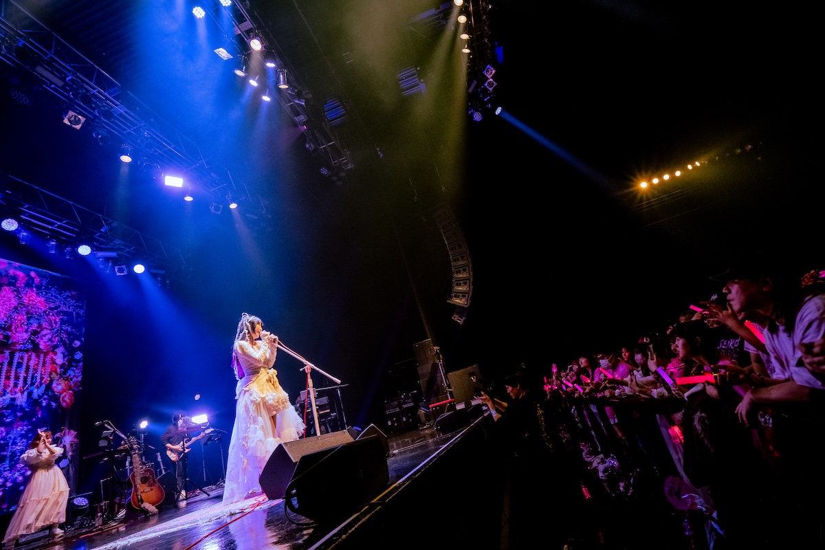 春の大森靖子祭三大ワンマンライブ『少女貫徹 四天王LIVE LAST AVEX ワンマン』（撮影＝汐留シユ）