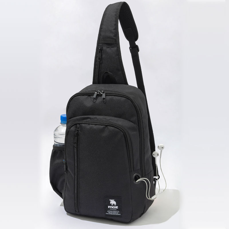 「moz」とのコラボ最新刊が発売の画像