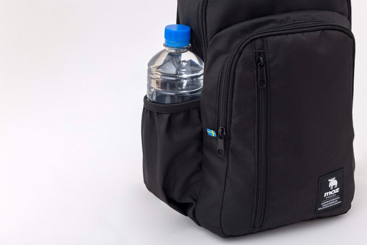 「moz」とのコラボ最新刊が発売の画像