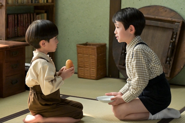 『あんぱん』第8話、草吉のパンづくりの画像