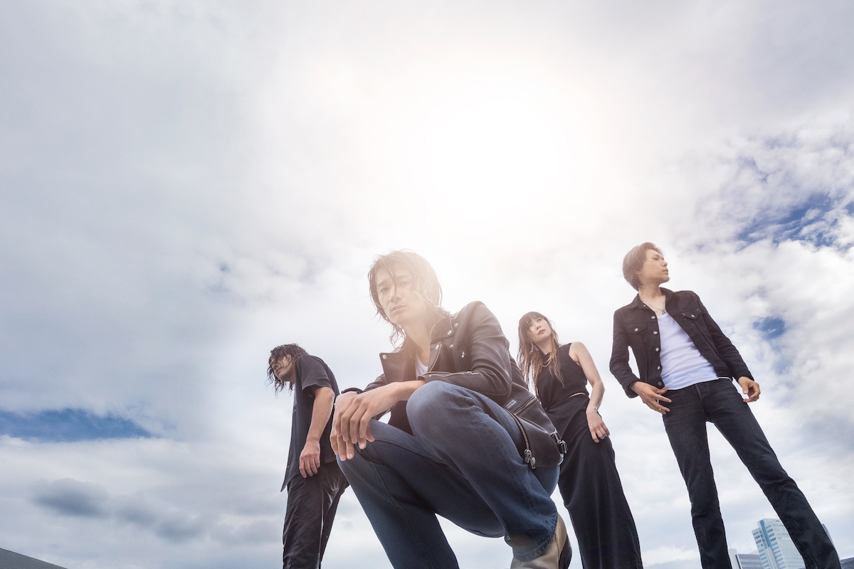 a flood of circle、金属バットとの対バンライブ開催