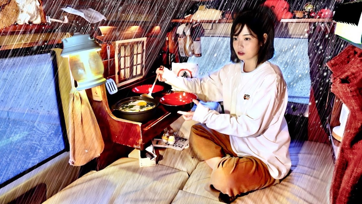 38万円の軽バンで日本一周　車中泊を満喫