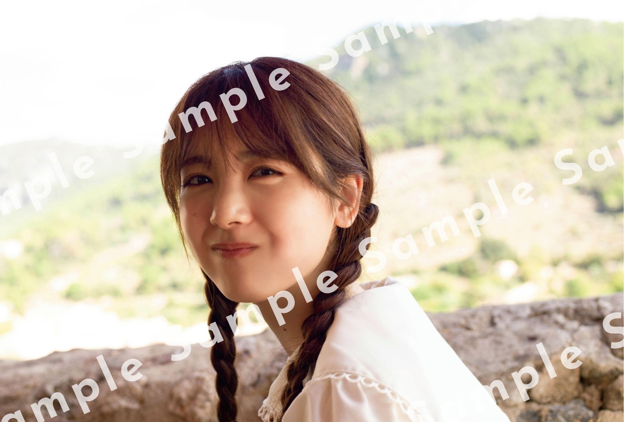 筒井あやめ、写真集の店舗別特典が公開の画像