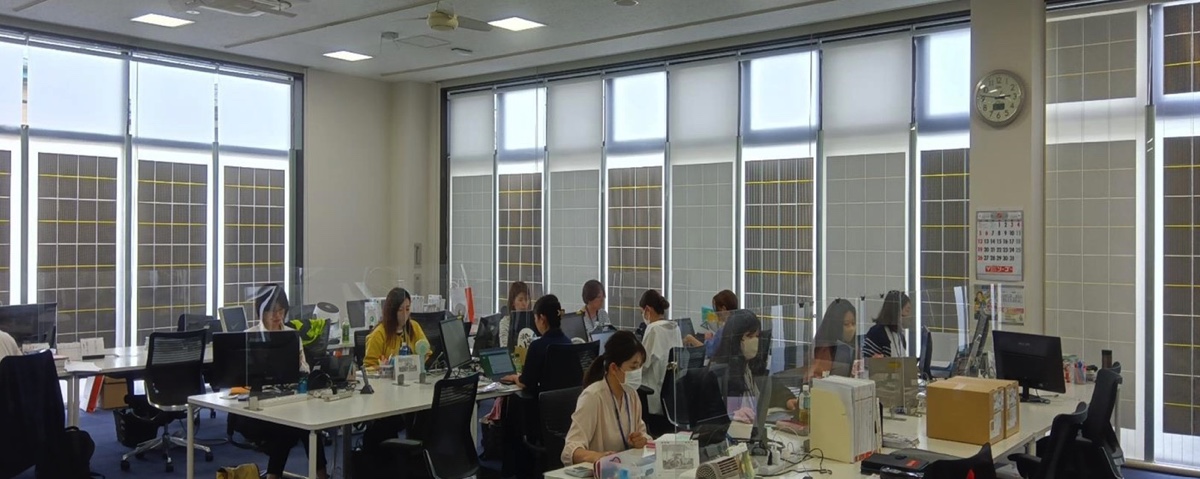 LIXIL「PVロールスクリーンシステム」LIXIL千葉支社、LIXILトータルサービス千葉支店