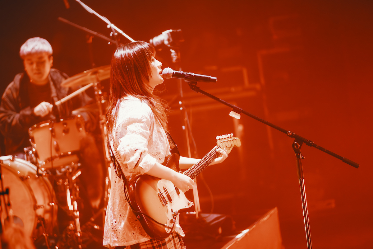 にしな（撮影＝Daiki Miura）