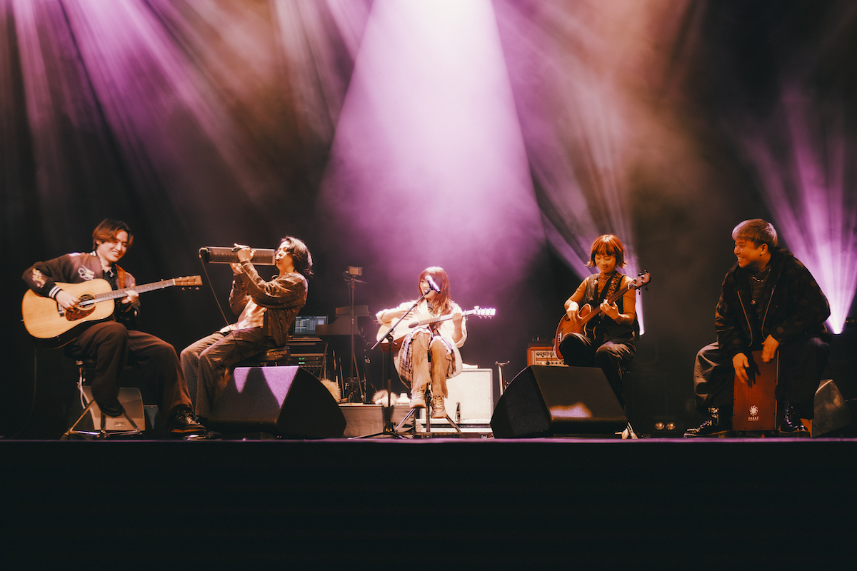 にしな（撮影＝Daiki Miura）