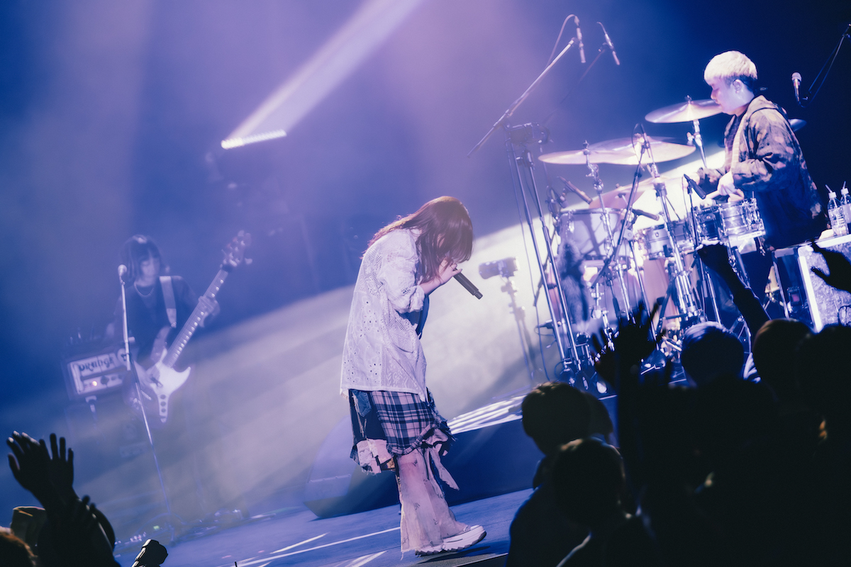 にしな（撮影＝Daiki Miura）