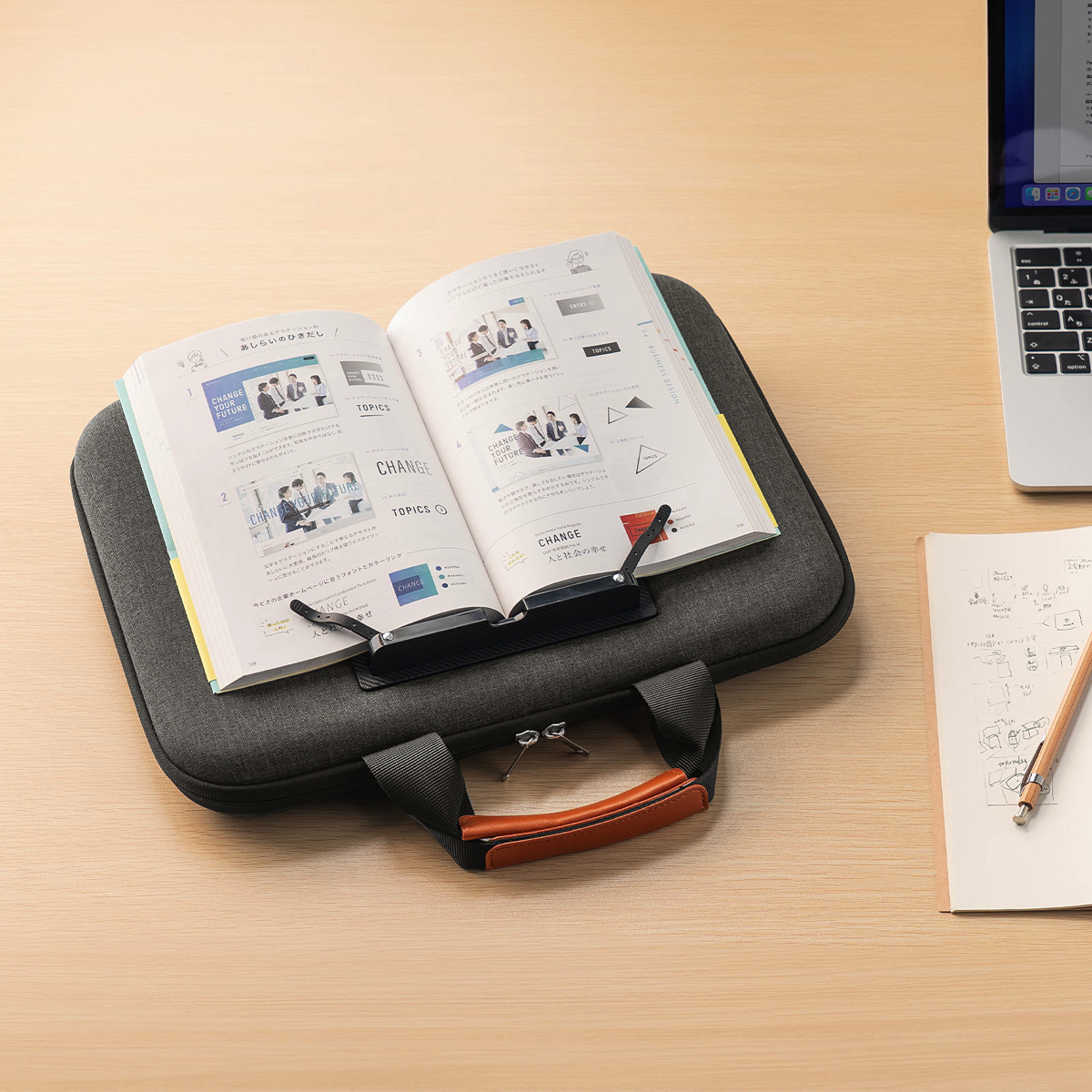 サンワサプライ、2in1セミハードPCケースの画像