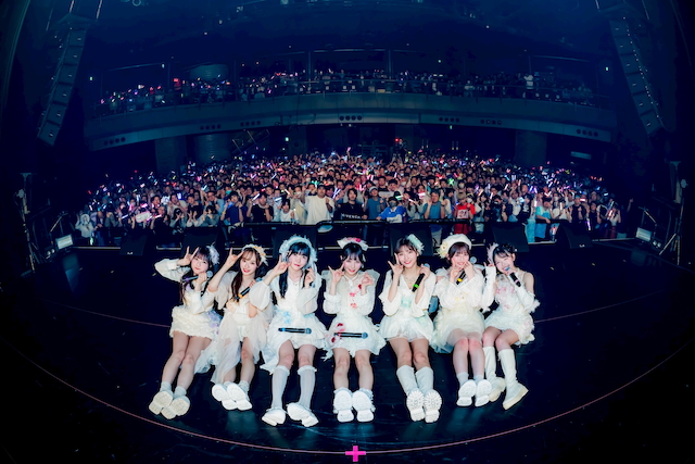 fav me デビューライブ 『STARTING NEW WORLD』より