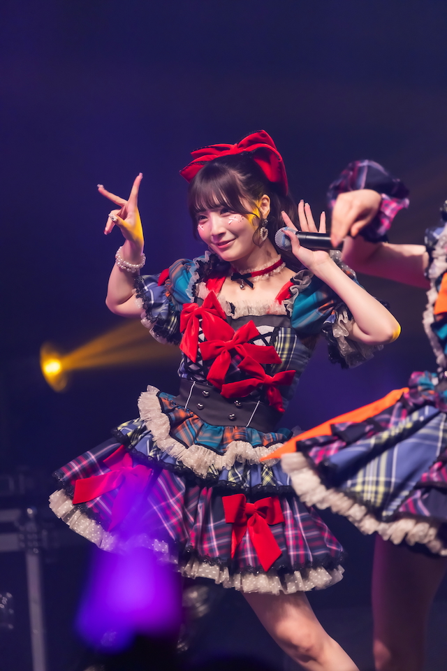 fav me デビューライブ 『STARTING NEW WORLD』より