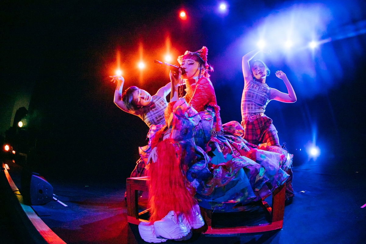 水曜日のカンパネラ 浅草公会堂公演より