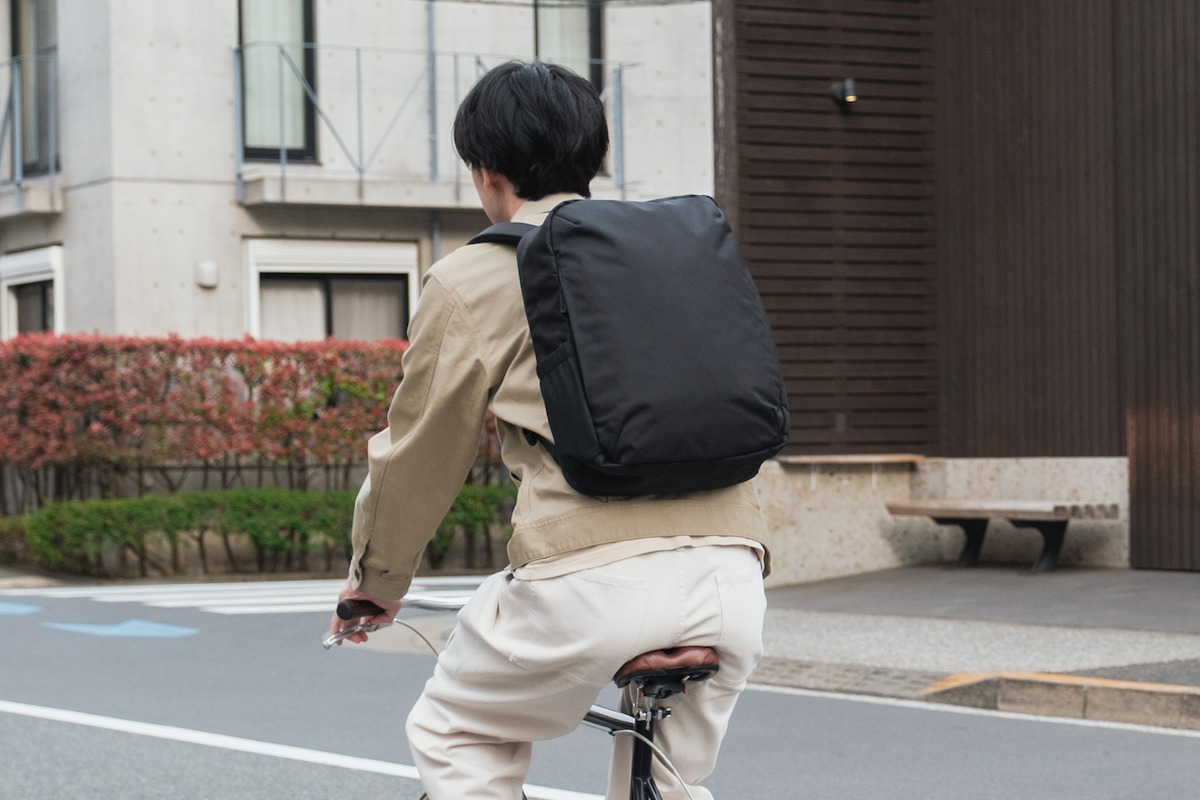 ケースフィニット、超軽量バックパック発売の画像