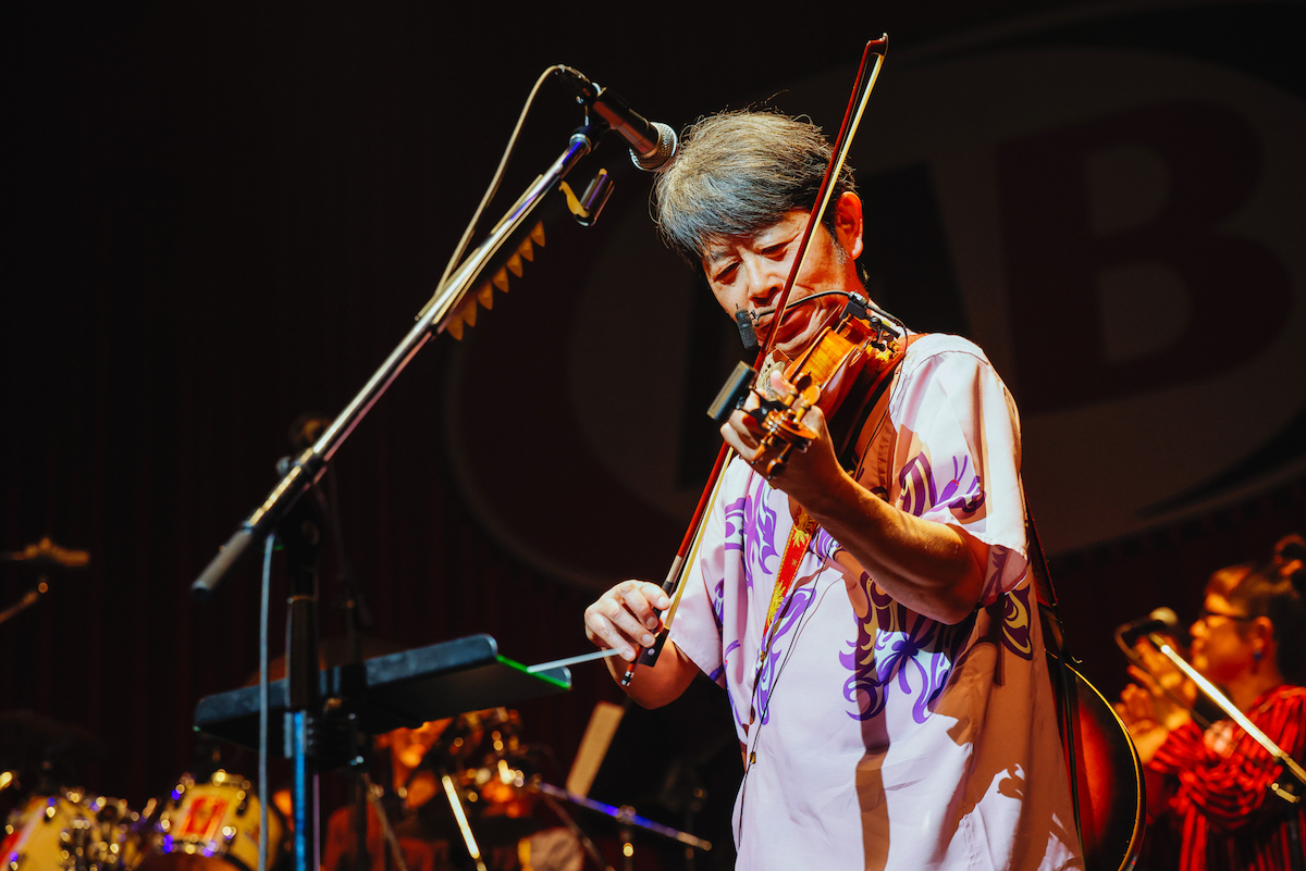 『MB's 10人編成ライブ「熟成」』(撮影=堀内レイ)