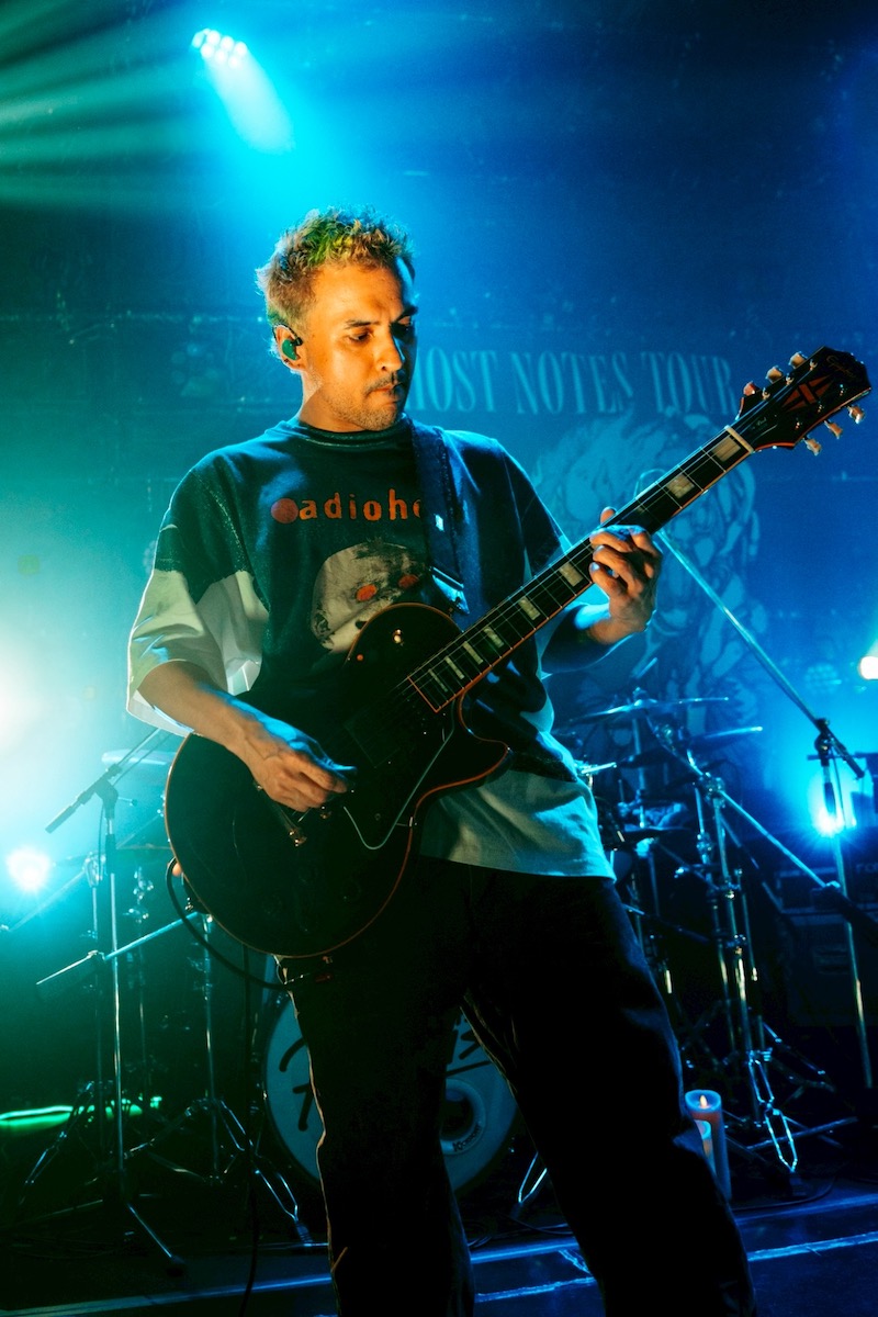 『The Ravens GHOST NOTES TOUR』（撮影＝Yoshifumi Shimizu）