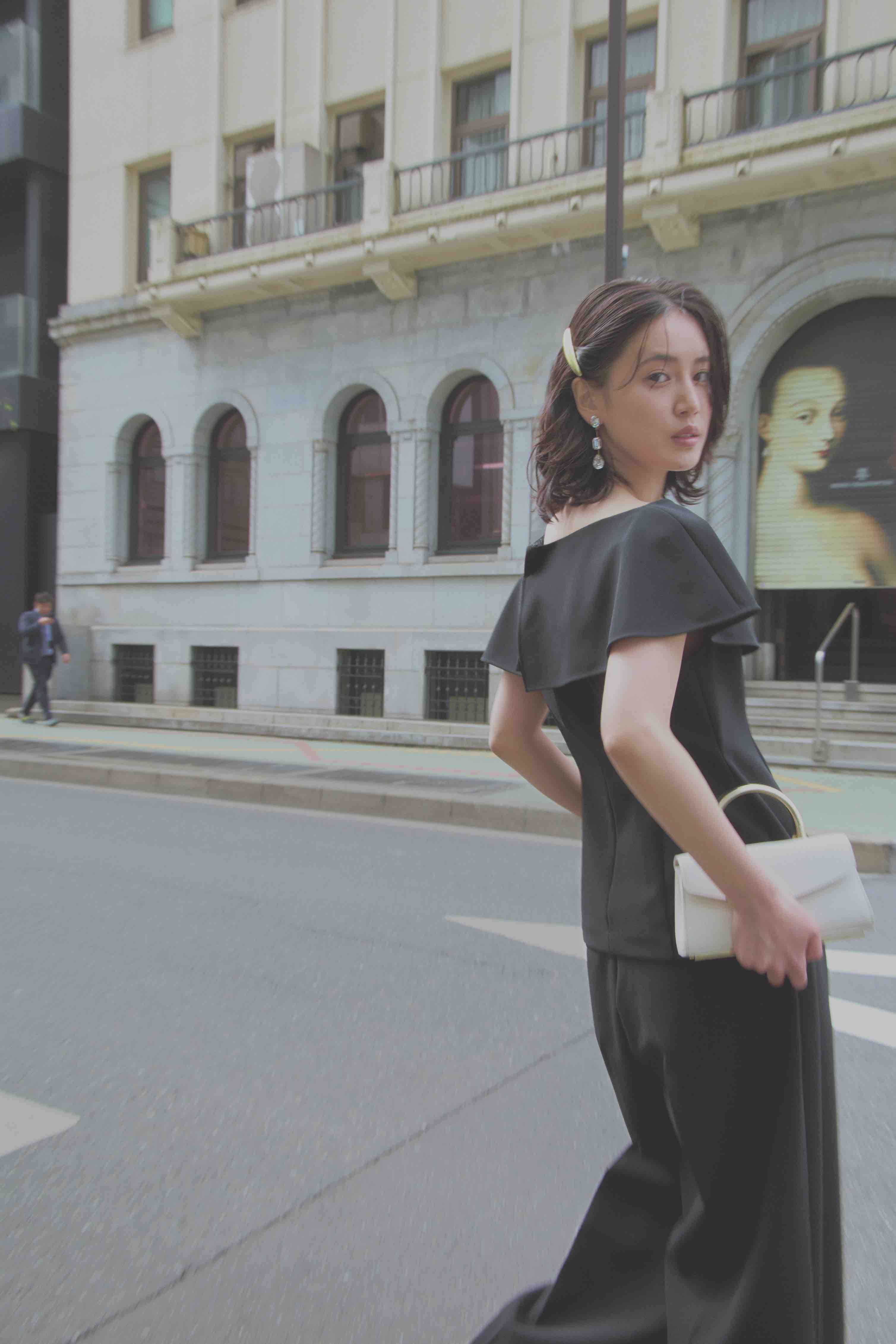 堀田茜が表紙『CLASSY.』6月号の画像