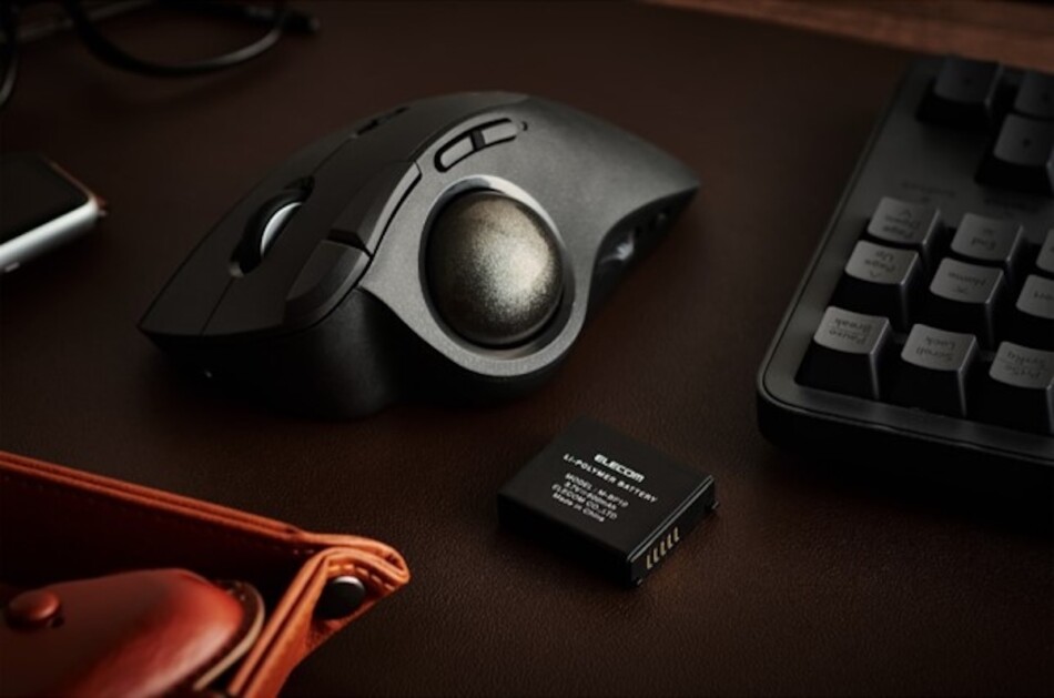 エレコム、『IST PRO』専用バッテリーパック登場