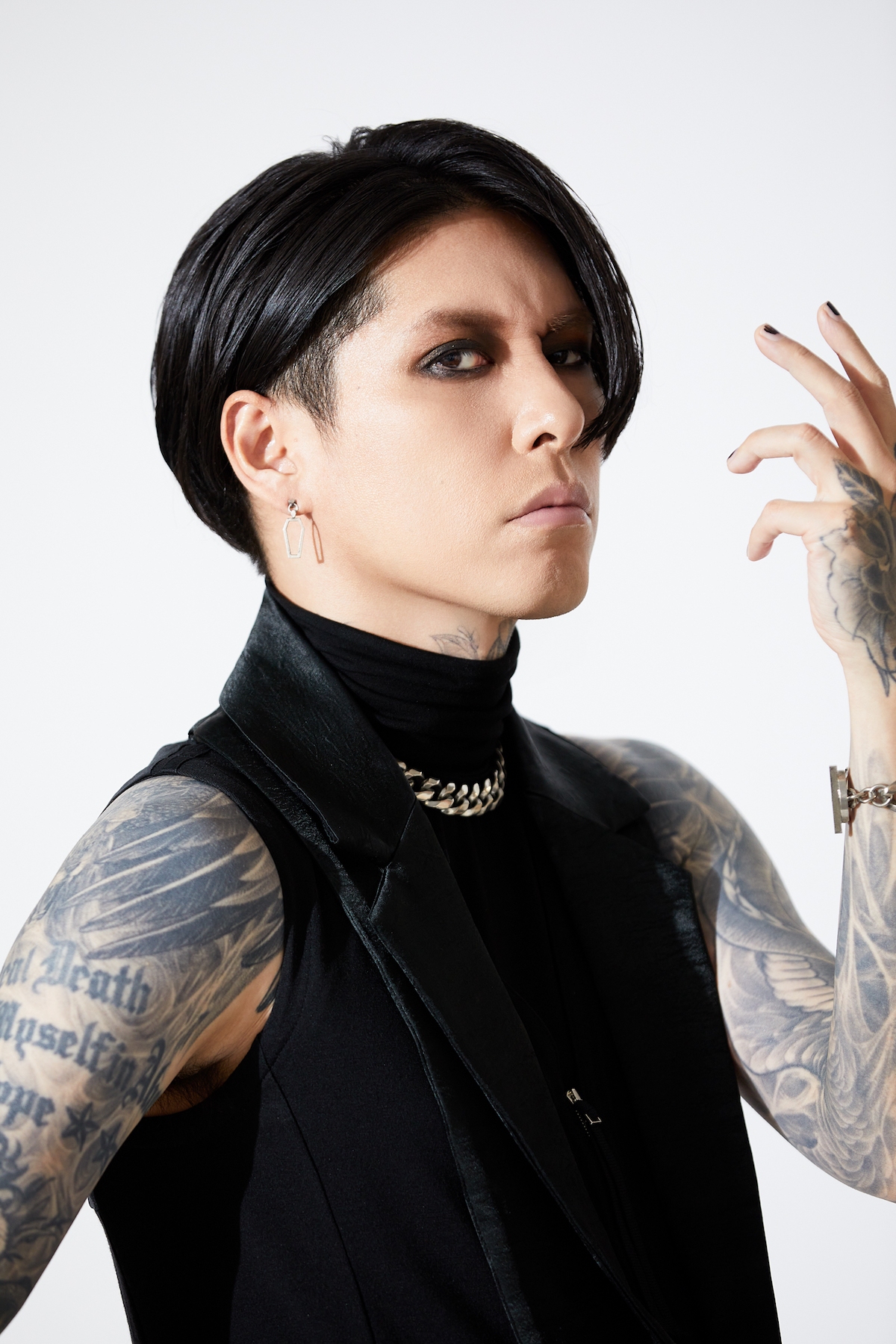 葉月（Vo）（撮影＝西村満）