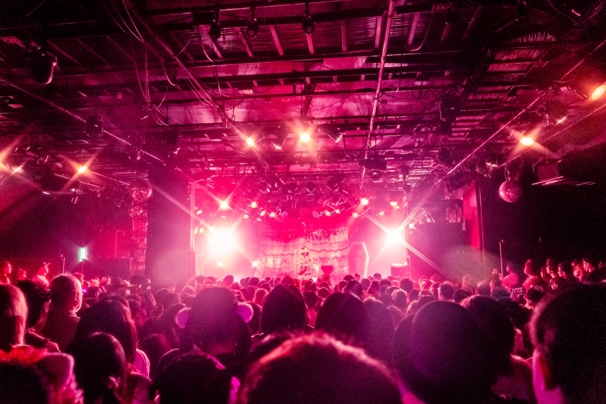 大森靖子『少女再築 単独弾語りLIVE 12年振り渋谷QUATTRO ワンマン』ライブ写真