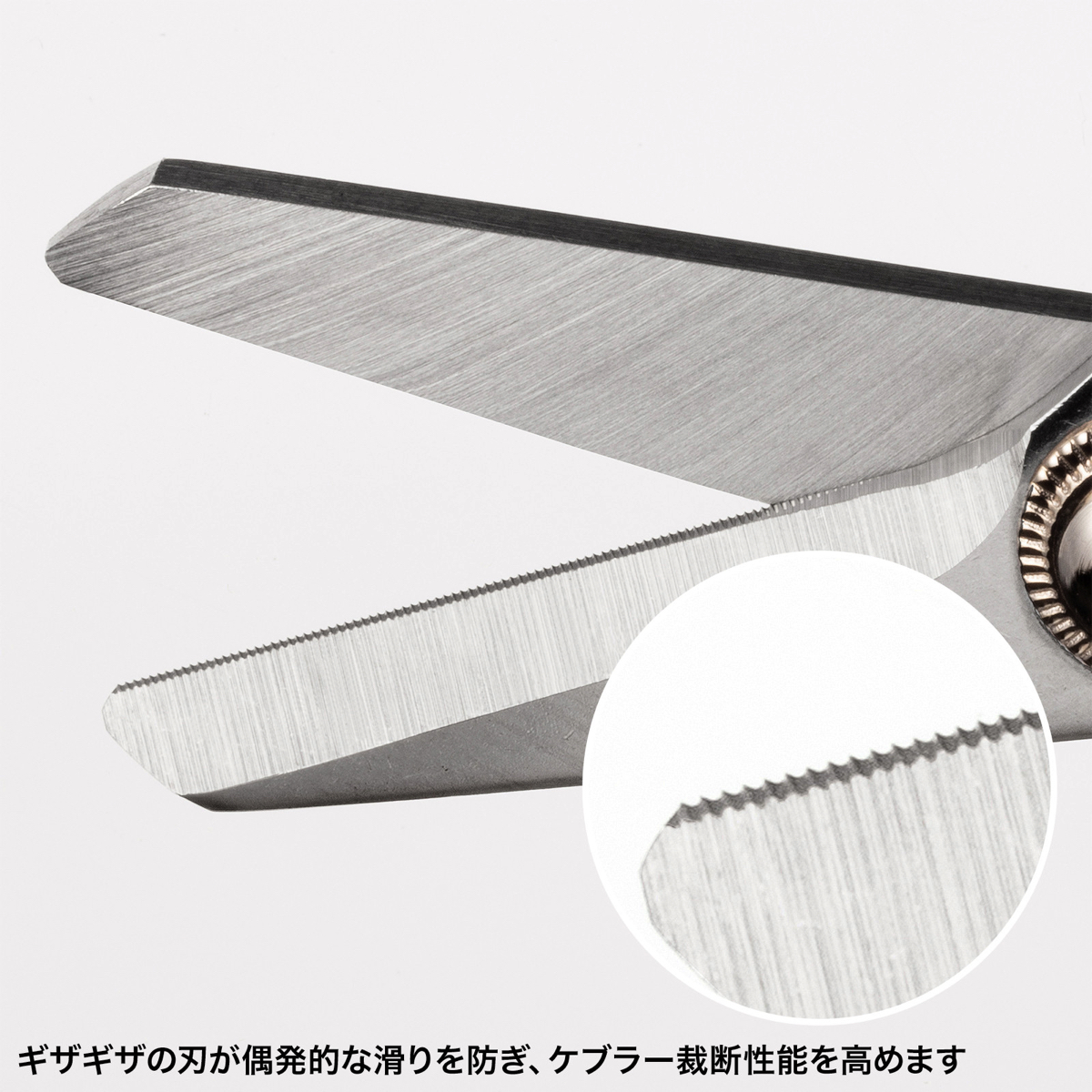 サンワサプライ、約6000円「高級カッター」の画像