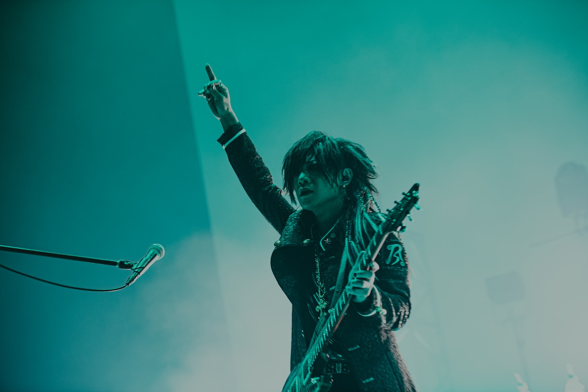 『R指定 特別単独公演「桜花」』（撮影＝ゆうと）