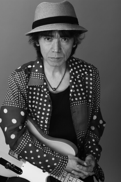 仲井戸“CHABO”麗市：古井戸、RC、麗蘭…ギターを弾き歌うことで紡がれた