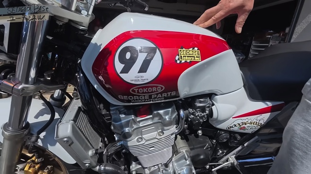 所ジョージ、こだわりカスタムのバイクが納車の画像