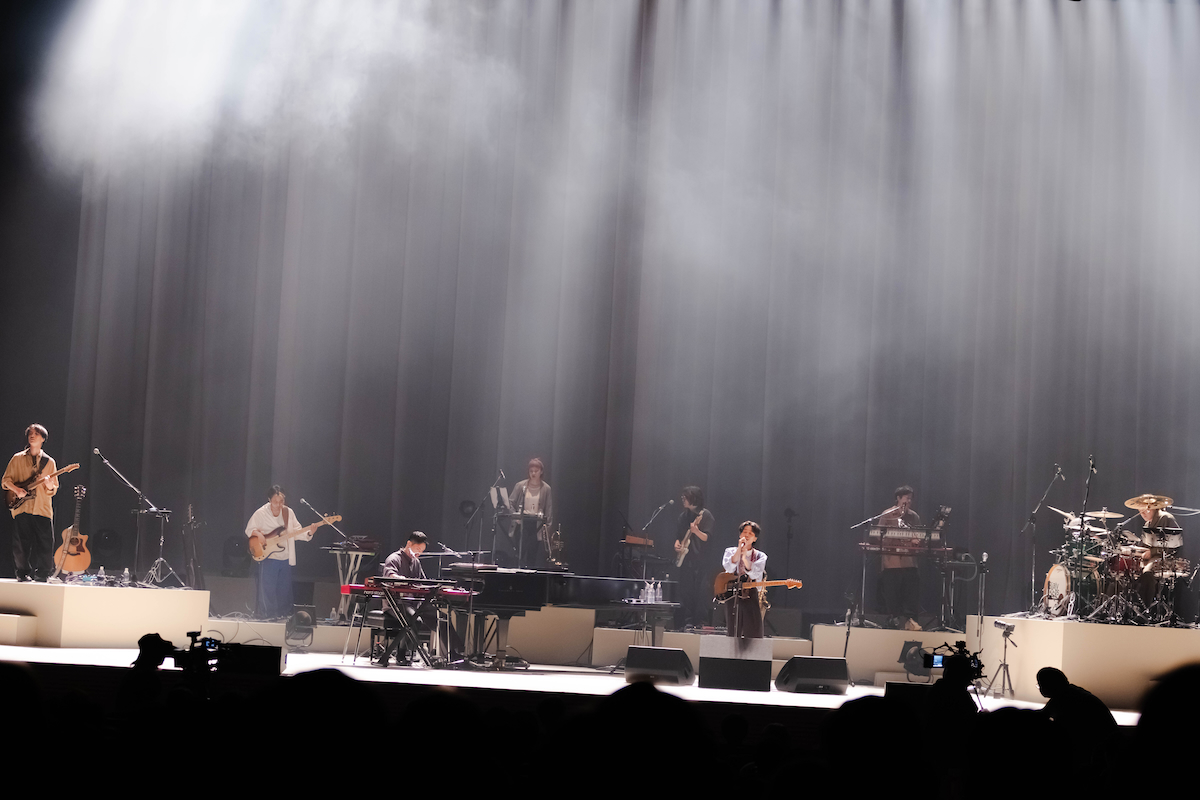 Bialystocksライブ写真（撮影＝廣田達也）