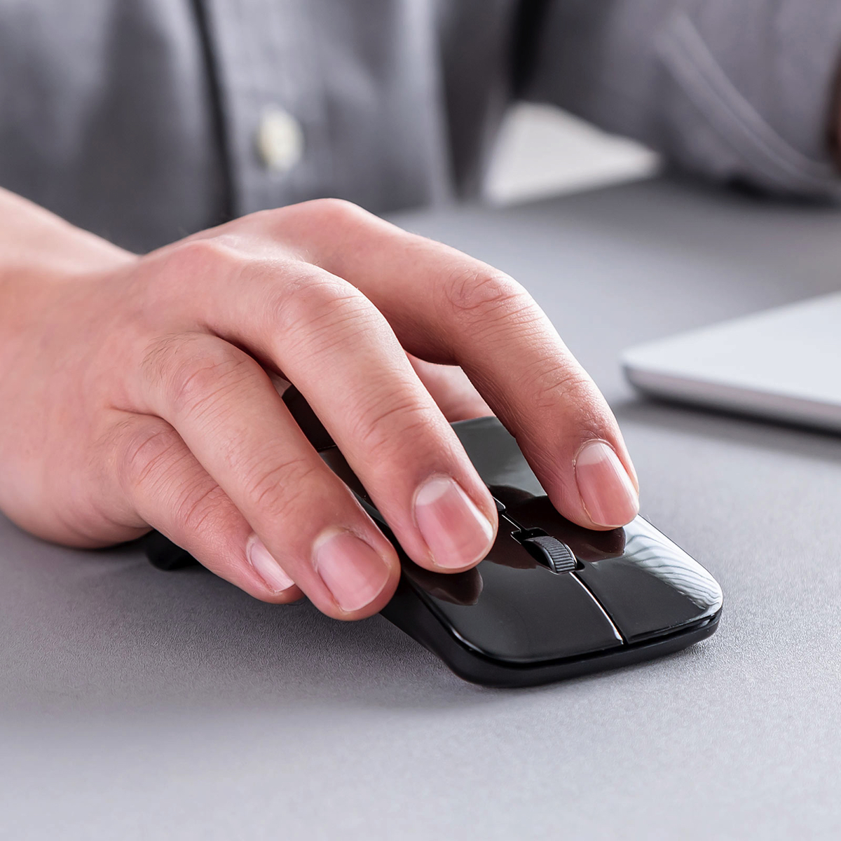 サンワサプライ、厚み1.8cmの超薄型マウスの画像