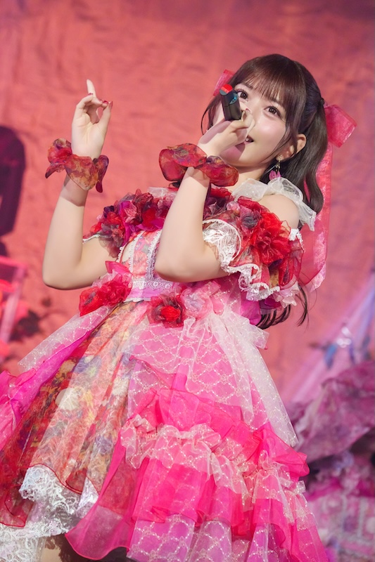 『SWEET STEADY 1st ANNIVERSARY TOUR 2025「SWEET BLOOM」』（撮影＝下山春香）