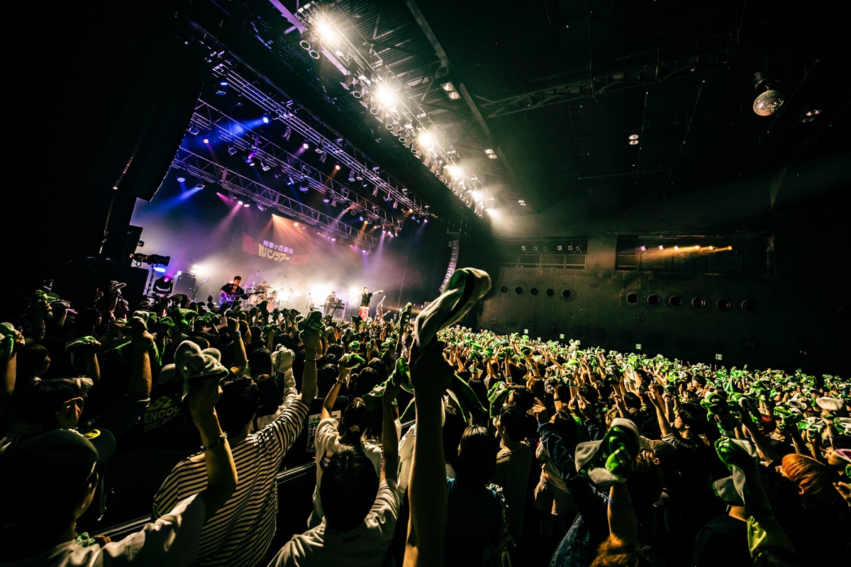 "青春ヶ丘俊光"、Zepp対バンツアーレポートの画像