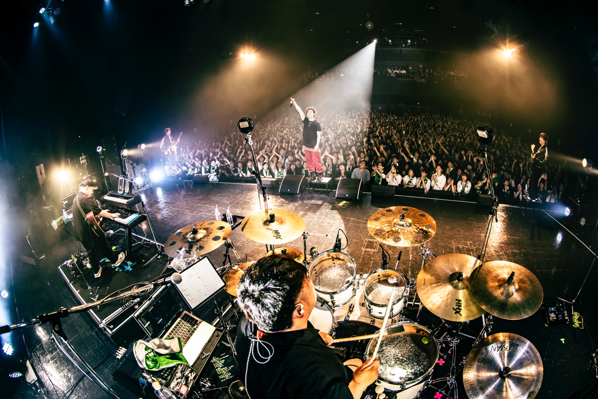 "青春ヶ丘俊光"、Zepp対バンツアーレポートの画像