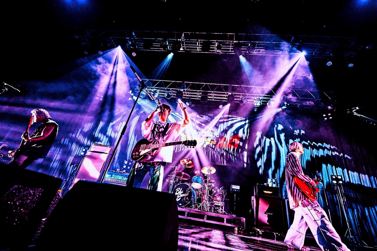 "青春ヶ丘俊光"、Zepp対バンツアーレポートの画像