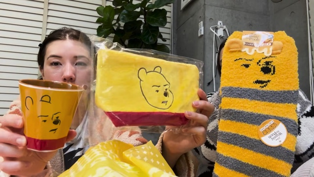 仲里依紗、ドンキで爆買いの画像