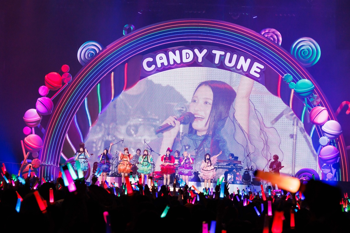 『CANDY TUNE 2nd ANNIVERSARY TOUR 2025「CANDY CANDY PARTY」』（撮影＝ヨシモリユウナ）