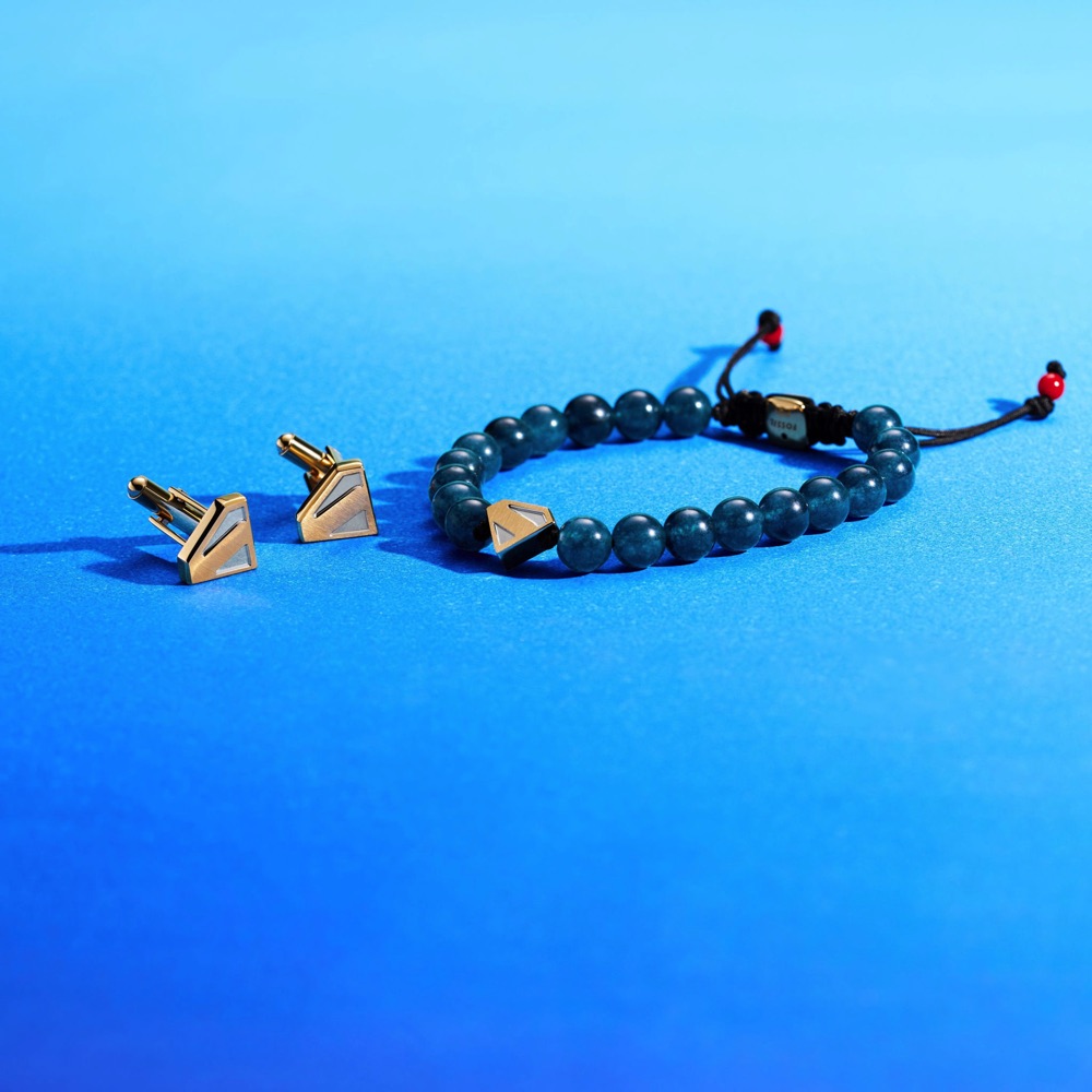 フォッシル『スーパーマン』の腕時計を発表の画像