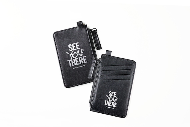 「オリジナルレザーパスケース」