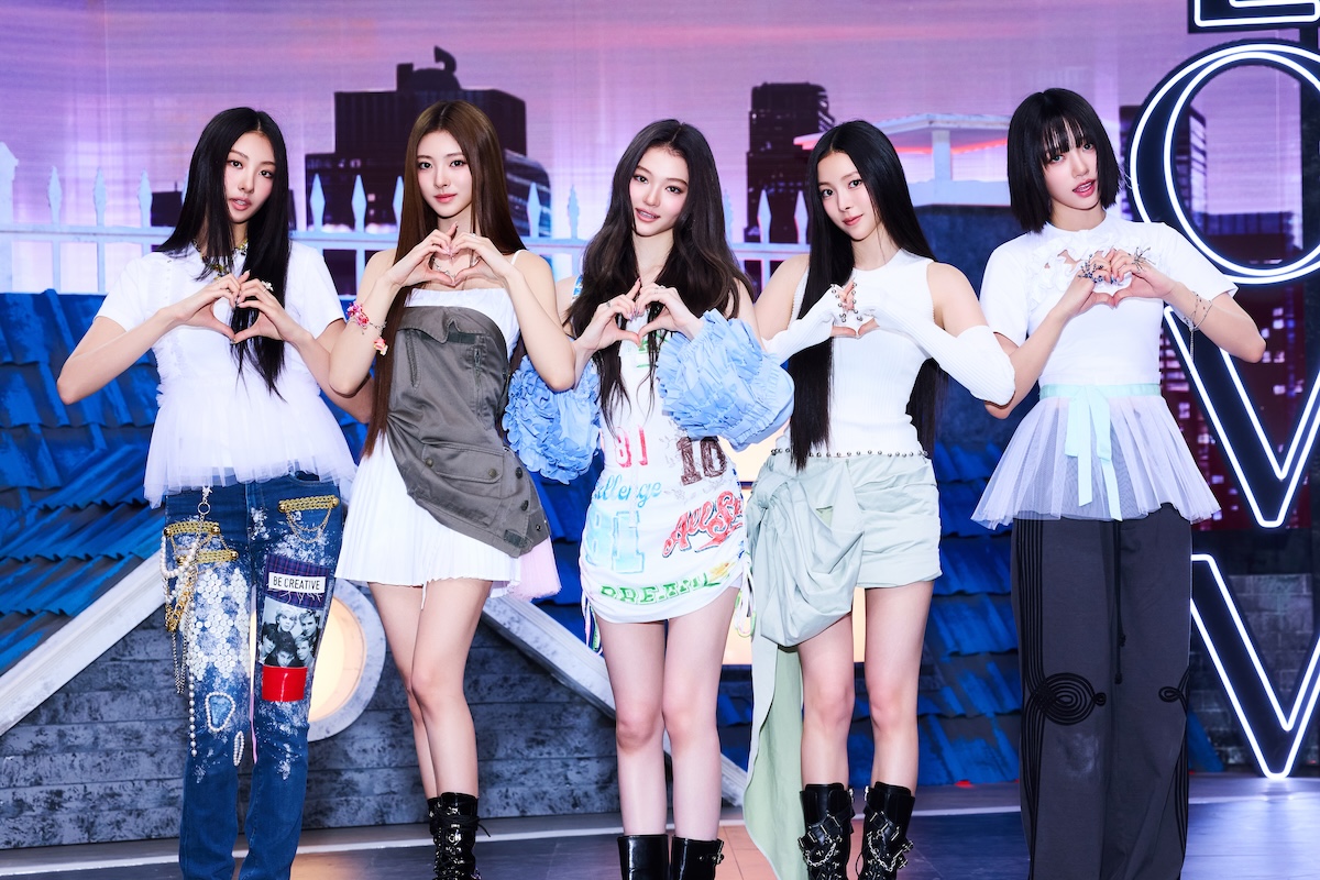 『MEOVV THE 1st EP ALBUM COMEBACK SHOWCASE』