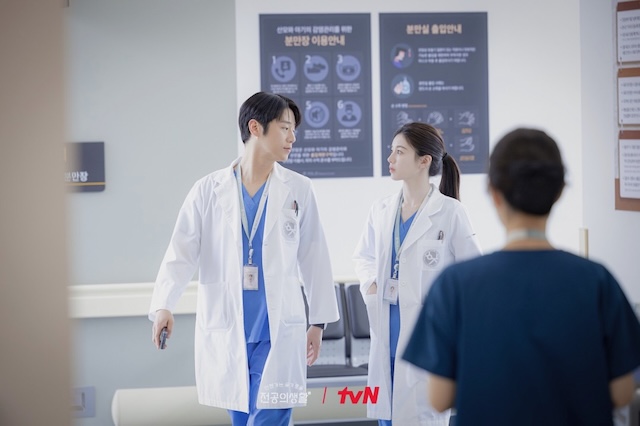 『いつかは賢いレジデント生活』急加速する恋の画像